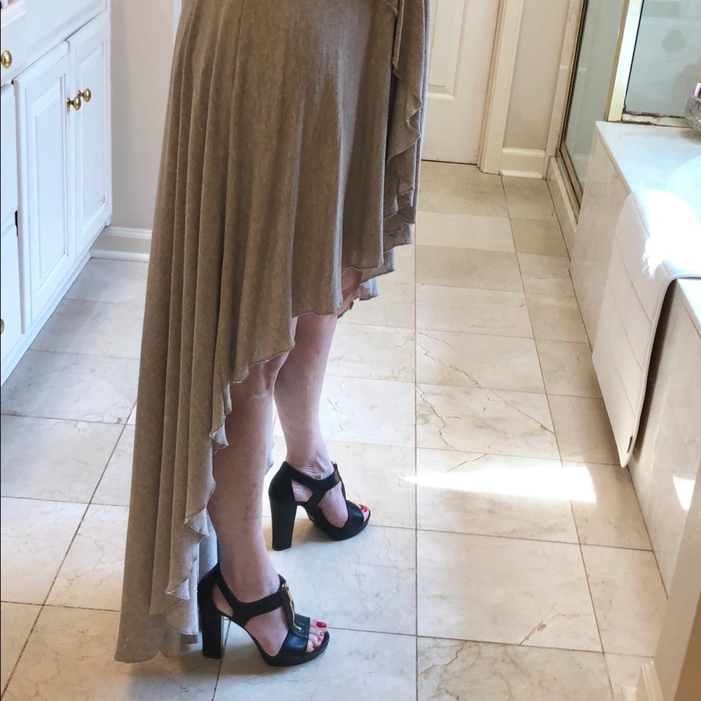 High / Low long skirt w/ ruffle front. Soft! OS - Picture 11 of 13